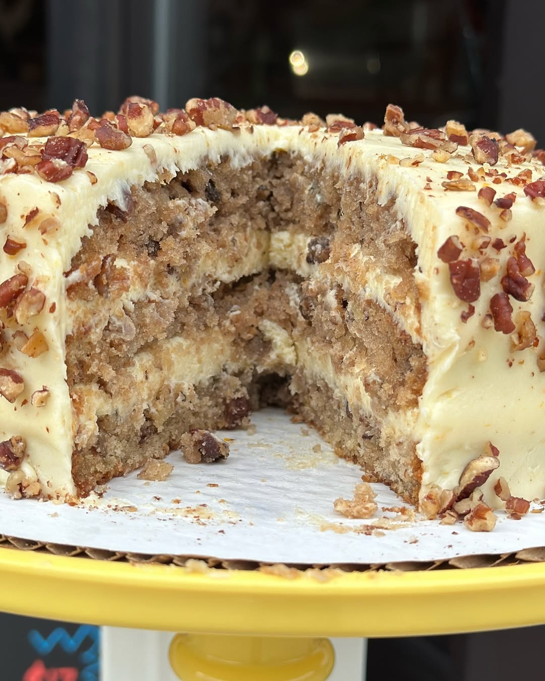 Hummingbird Cake (Slice)